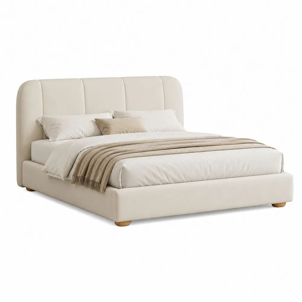 Lit double rembourré en polyester beige crème, couchage 160 x 200 cm, tête de lit haute à panneaux arrondis, dimensions 180 x 220 x 120 cm